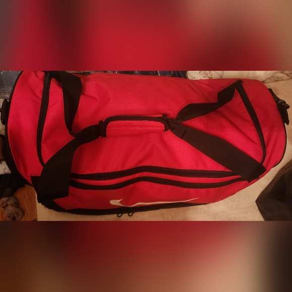 Nike duffel bag - Picture 2 of 6